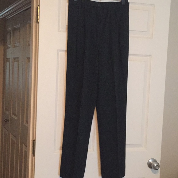 Gorgeous Carlisle Pant suit - Picture 2 of 4